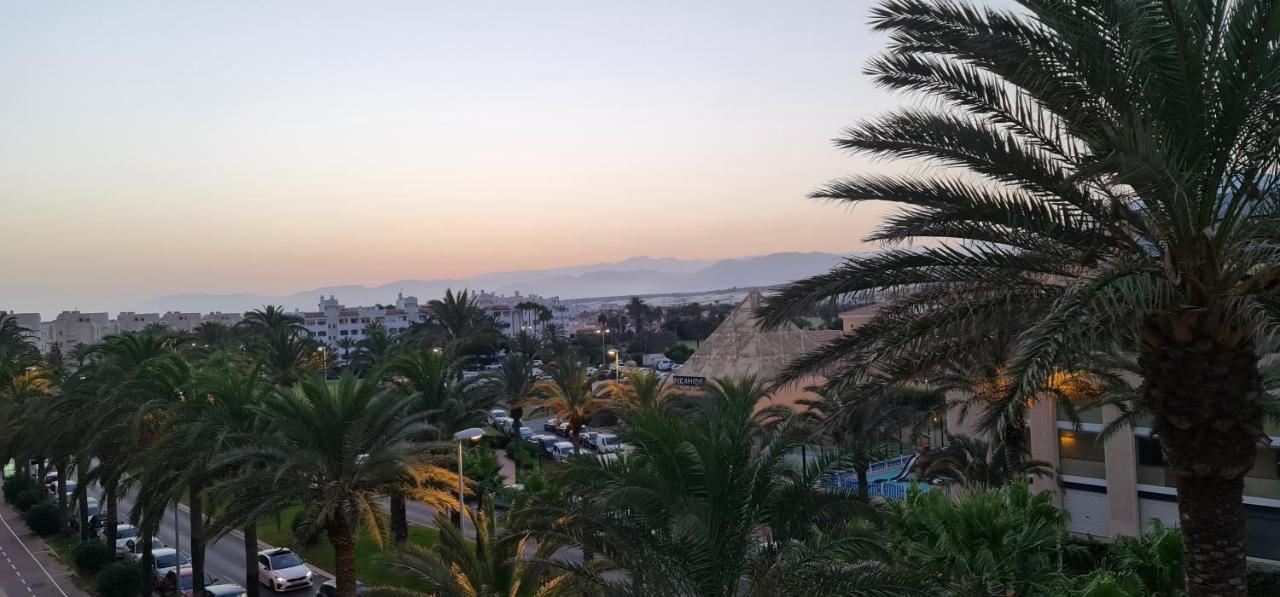 Puerto Fino Apartamentos Almerimar Buitenkant foto